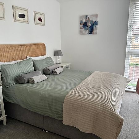 Ao & Etihad Stadium 6 Guest Stay- 3 Bedroom Central House With Parking & Wi Fi Манчестер Экстерьер фото