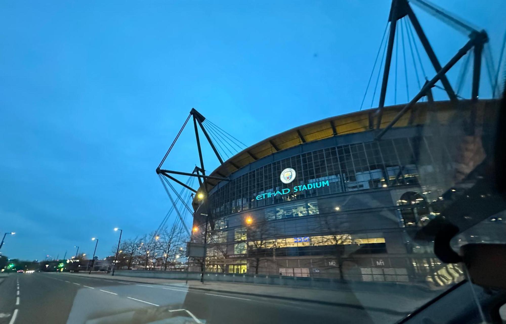 Ao & Etihad Stadium 6 Guest Stay- 3 Bedroom Central House With Parking & Wi Fi Манчестер Экстерьер фото