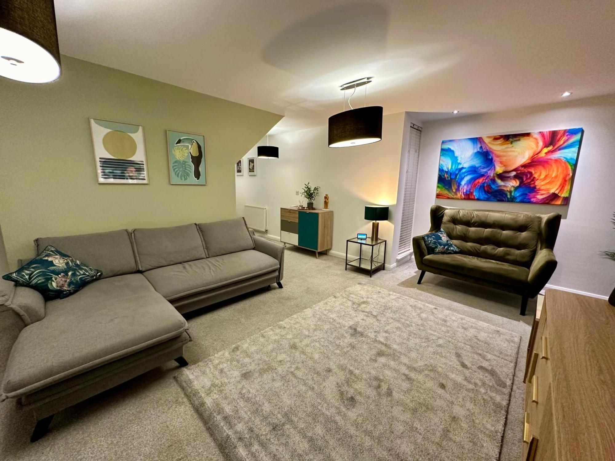 Ao & Etihad Stadium 6 Guest Stay- 3 Bedroom Central House With Parking & Wi Fi Манчестер Экстерьер фото