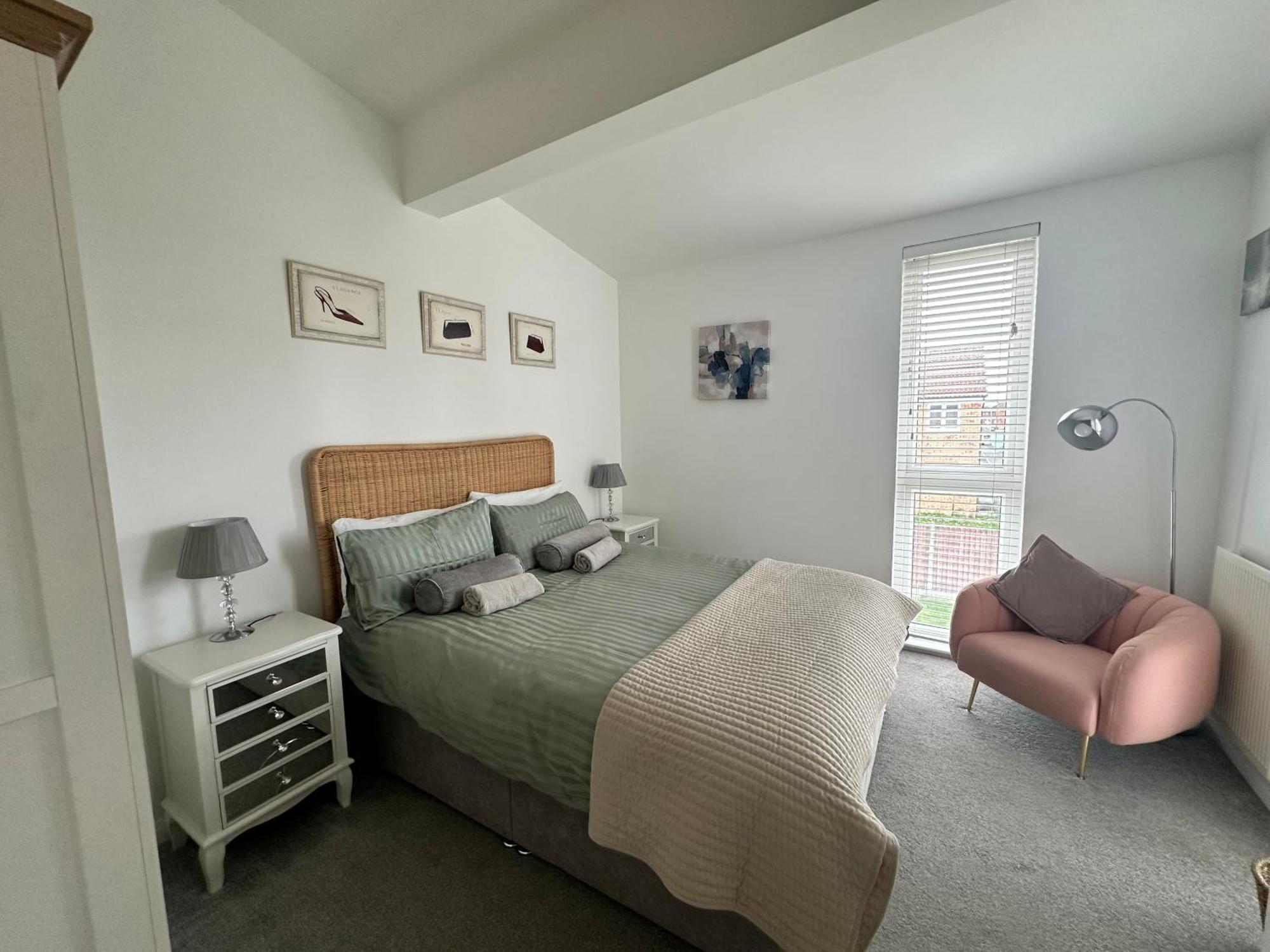 Ao & Etihad Stadium 6 Guest Stay- 3 Bedroom Central House With Parking & Wi Fi Манчестер Экстерьер фото